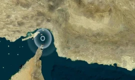 الحرس الثوري يستهدف ناقلتي نفط بمضيق هرمز ويهاجم قاعدة أميركية بالكويت