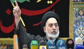 خطيب جمعة النجف يحذر من محاولات دول عربية "لإسقاط التجربة العراقية"