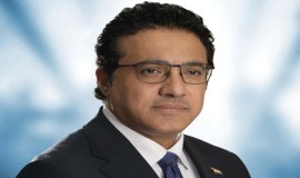 الحكومة تُؤكد الالتزام بإنهاء مهام التحالف الدولي وتوحيد القرار الأمني