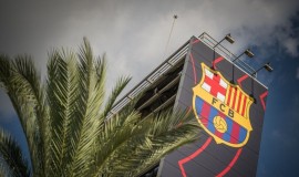 مليار يورو لأول مرة: برشلونة يقفز بإيراداته إلى مستوى تاريخي جديد