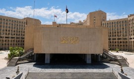 النفط تنفي أنباء تلويح العراق بالانسحاب من أوبك وتؤكد العمل لرفع الإنتاج