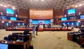 انطلاق محادثات إسلام آباد بلقاء يجمع باكستان والوفد الأمريكي