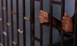 السجن 60 عاما لمتهمين هاربين باختلاس أموال تقاعد المحامين