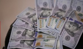 استقرار الدولار في بغداد وارتفاع طفيف في أربيل