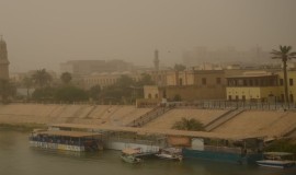 الأنواء: أمطار وغبار وارتفاع في درجات الحرارة