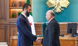 وزير الخارجية: بحثنا مع دمشق إنشاء أنبوب نفط عراقي يمر بسوريا
