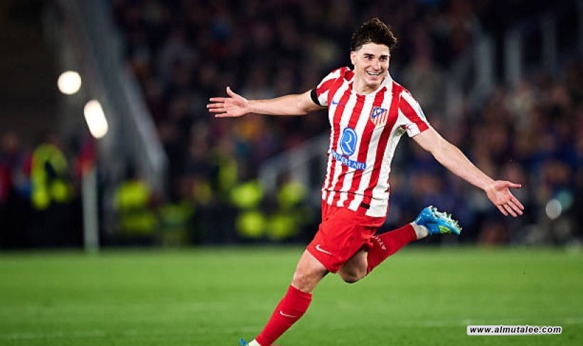 أتلتيكو مدريد يصدم برشلونة: جوليان ألفاريز ليس للبيع بأي ثمن