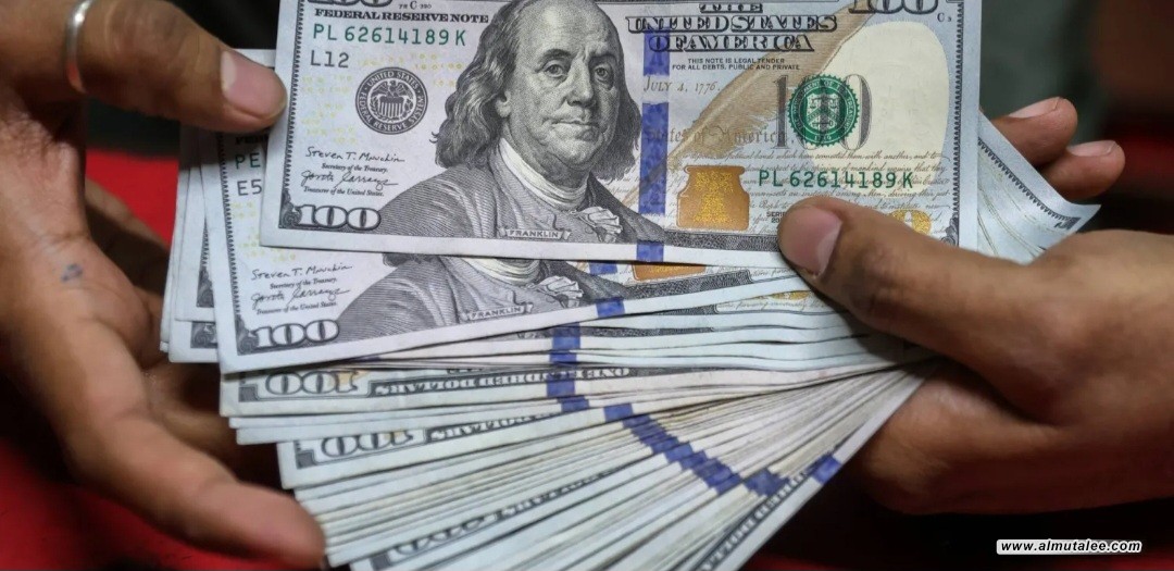 "المطلع" تنشر قائمة صباحية بأسعار الدولار في العراق
