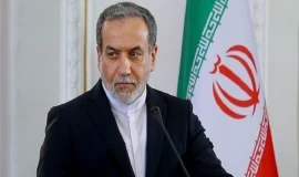 وزير الخارجية الإيراني: الهجمات على منشآتنا النووية تعرض المنطقة لخطر إشعاعي